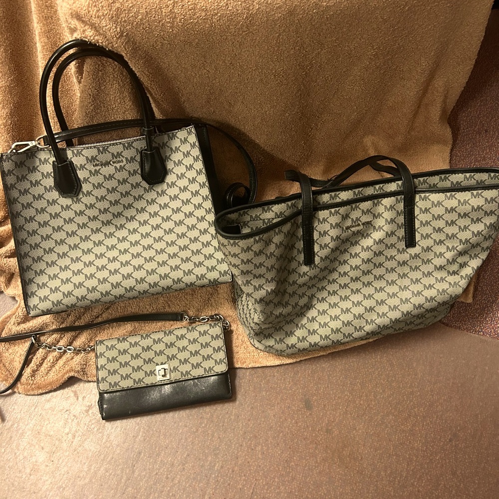 Michael Kors Bags